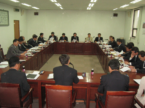 농협지부장들과의간담회(04.05.24)0