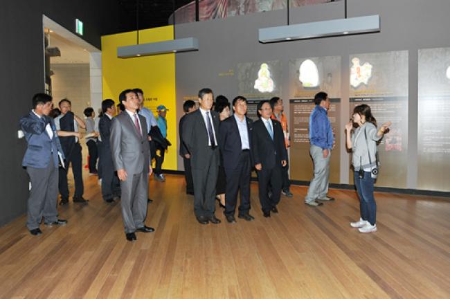 대장경세계문화축전장 시찰 3