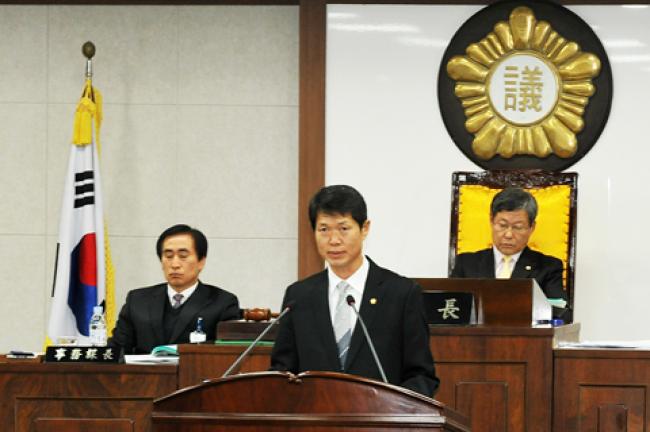 제189회 제2차 정례회 군정에 관한 질문1