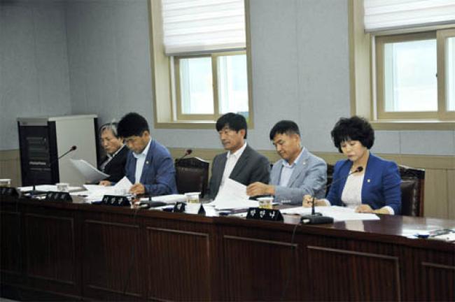 8월 첫 번째 의원정례간담회2