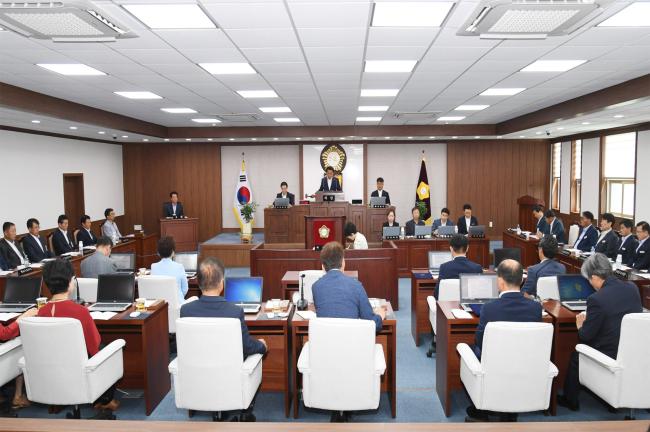 제235회 제1차 정례회 제3차 본회의 0