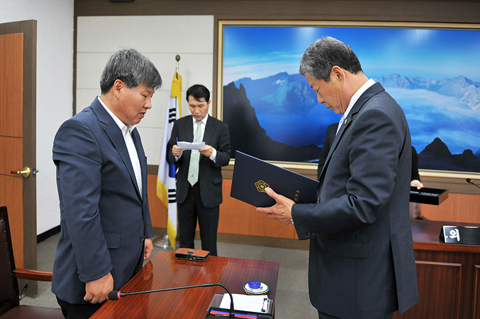 2012회계년도 세입세출결산검사위원 위촉식1