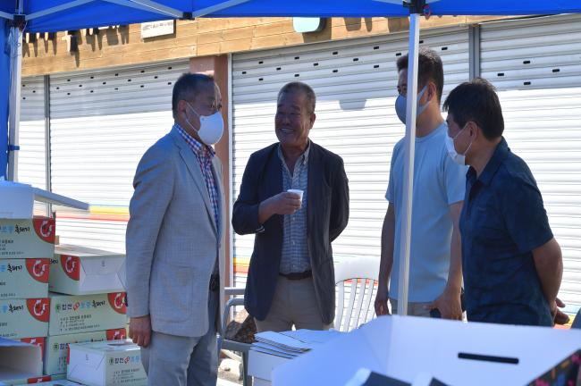 추석명절 직거래장터 방문1