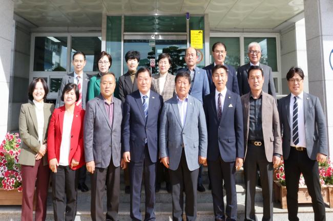 화성시의회 기획행정위원회 합천군의회 방문0