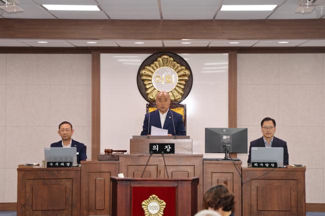 제282회 제1차 정례회 제1차 본회의0