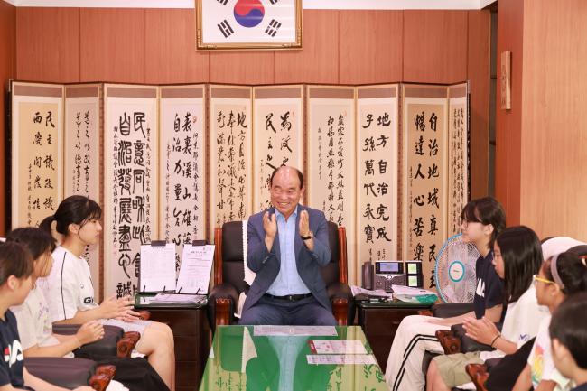 적중초등학교 합천군의회 견학0