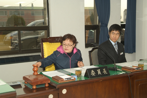 제136회 2차 정례회 현장확인특위 회의중