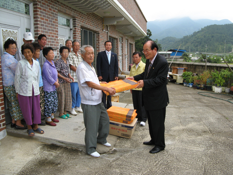 추석 즈음하여 율곡 팔복원 위로 방문