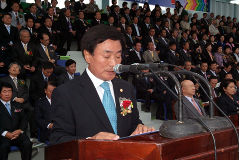 대야문화제 개막을 선포하는 박우근부의장