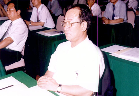 2002년 의원연수 강의청취