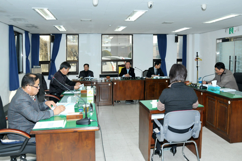 상임위원회 군정업...