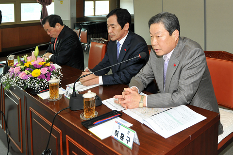 국회의원과의 정책...