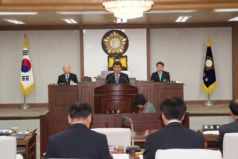 의안심사결과보고 ...